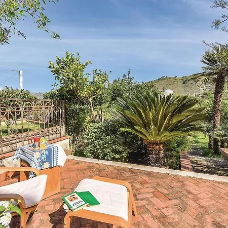 2 Bedroom Beautiful In Sa Apartment *